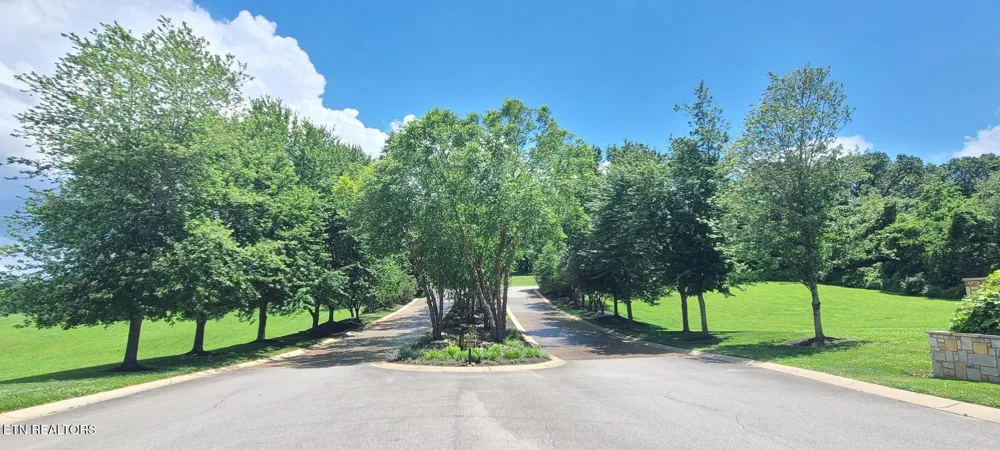 92 Majestic Circle Dandridge, TN 37725