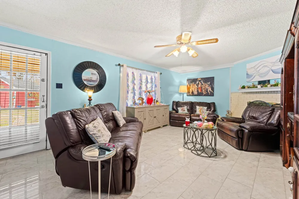 2593 LANRICK CV Memphis, TN 38119