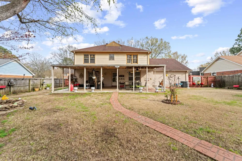 2593 LANRICK CV Memphis, TN 38119