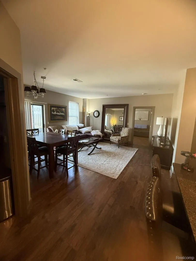 500 E Michigan Avenue #411 Lansing City, MI 48912