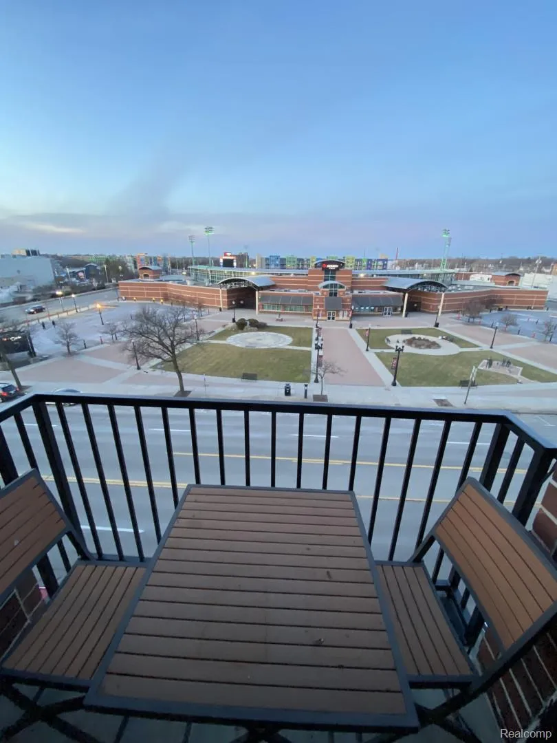 500 E Michigan Avenue #411 Lansing City, MI 48912