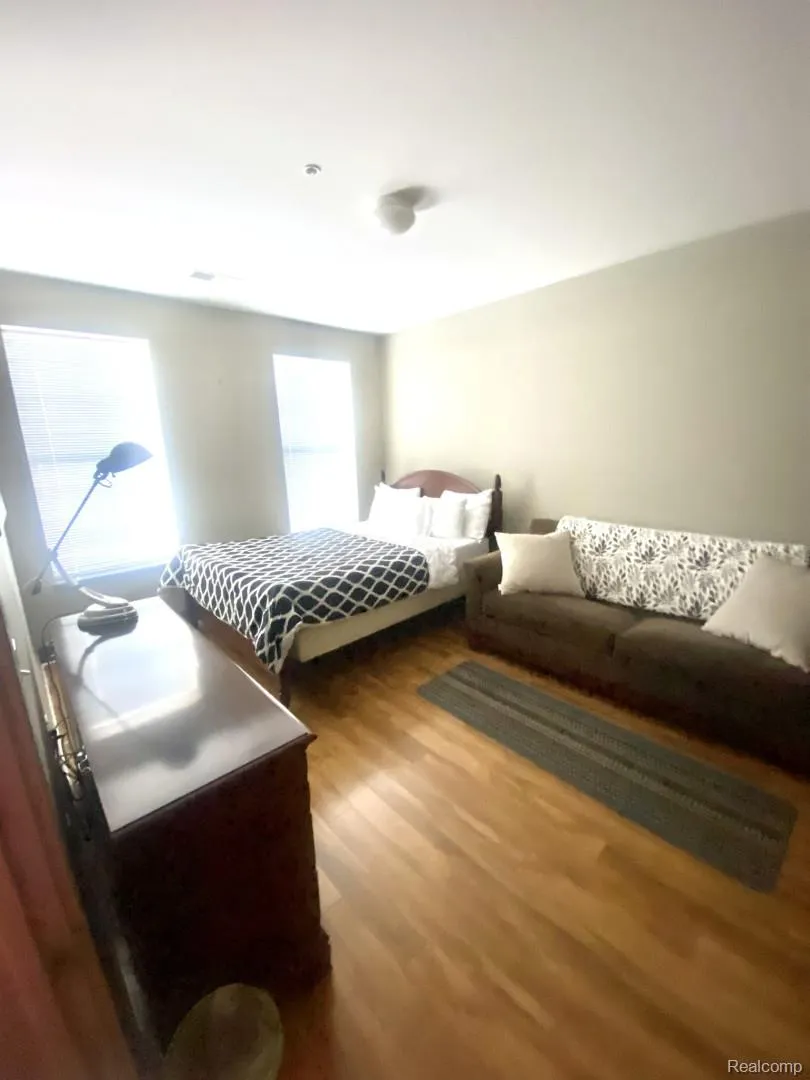 500 E Michigan Avenue #411 Lansing City, MI 48912