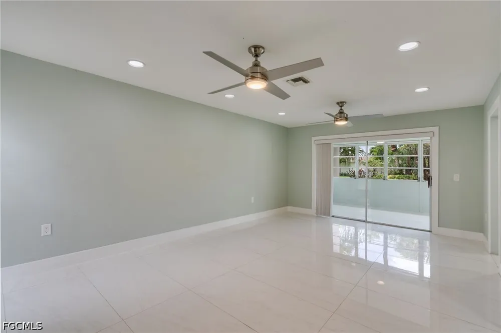 Lakewood Boulevard #F30 Naples, FL 34112