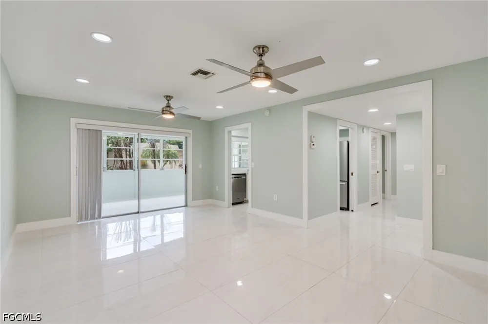 Lakewood Boulevard #F30 Naples, FL 34112