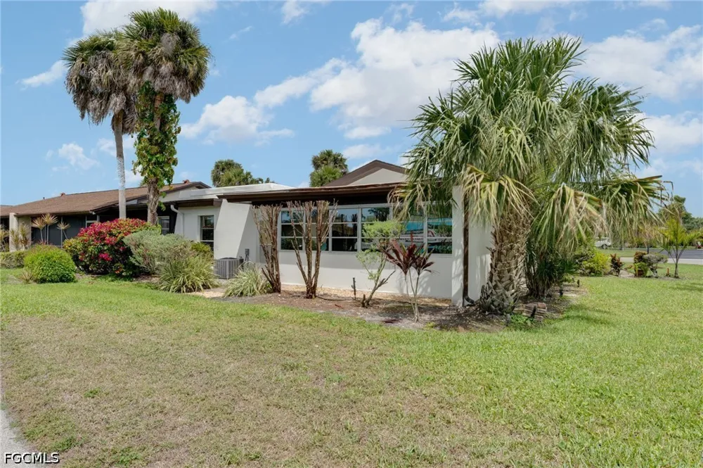Lakewood Boulevard #F30 Naples, FL 34112