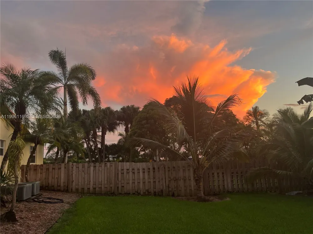18901 SW 63rd St Southwest Ranches, FL 33332