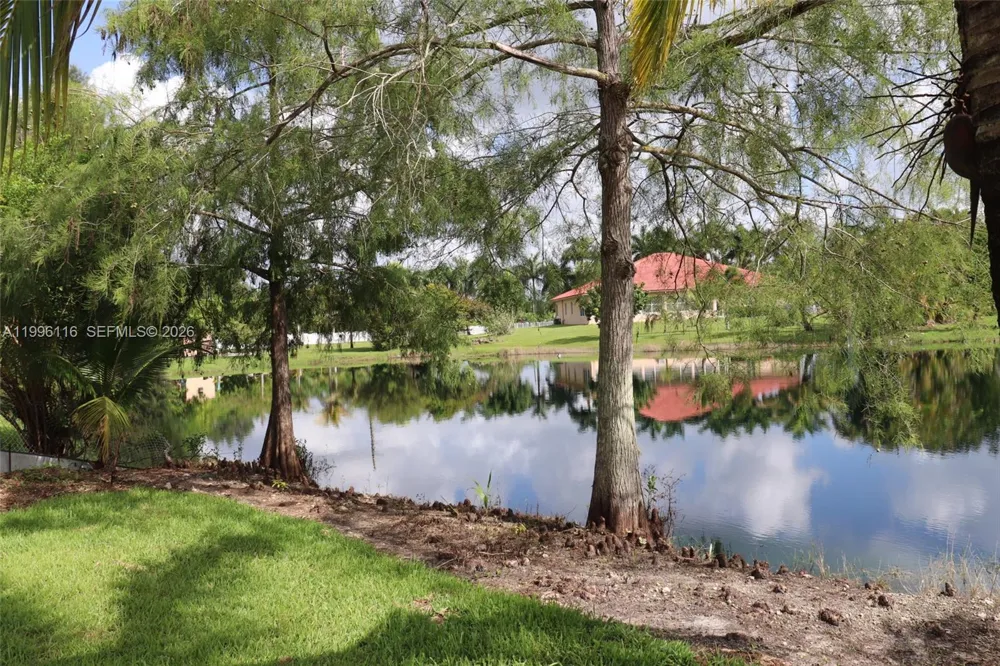 18901 SW 63rd St Southwest Ranches, FL 33332