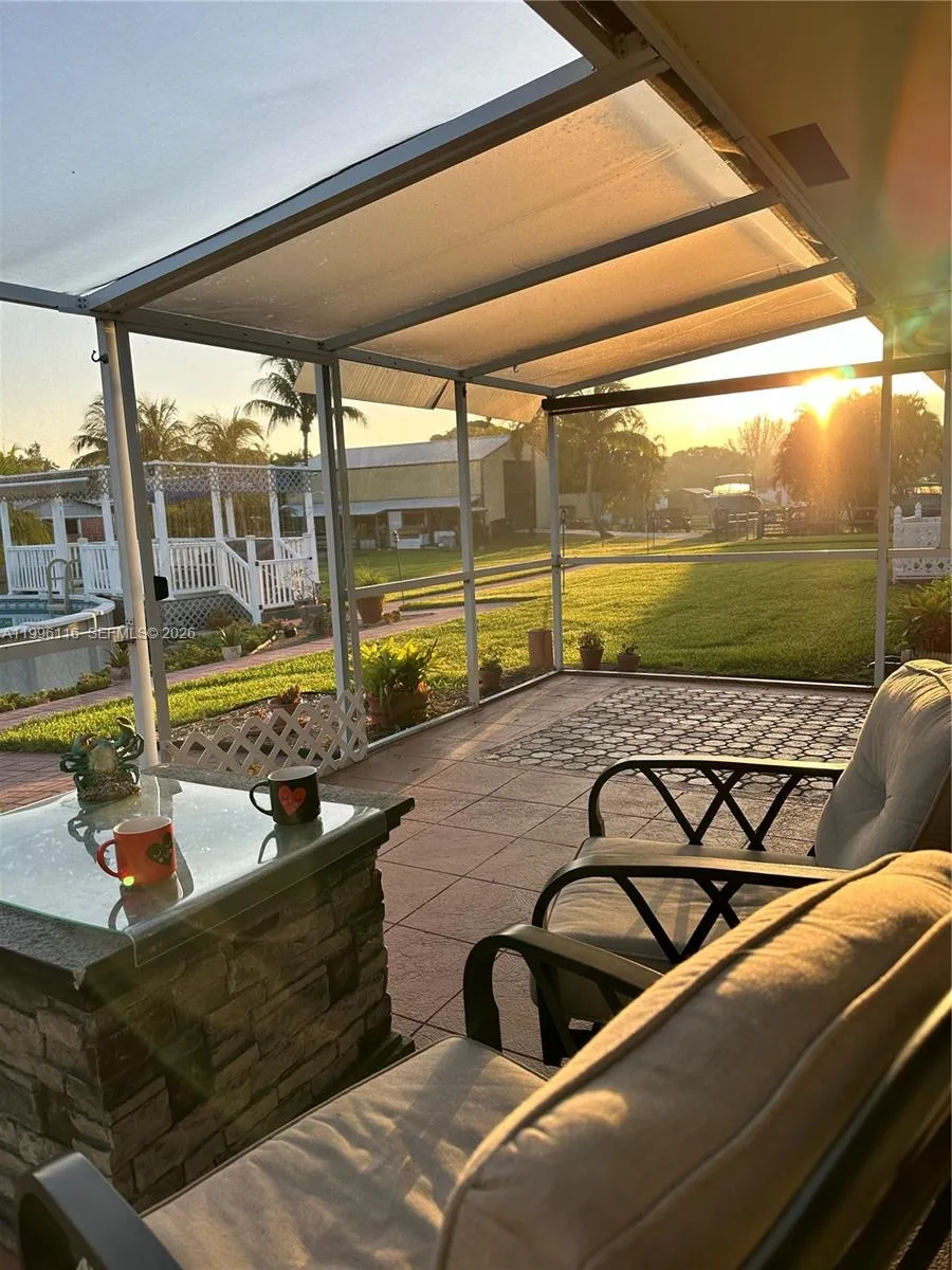 18901 SW 63rd St Southwest Ranches, FL 33332