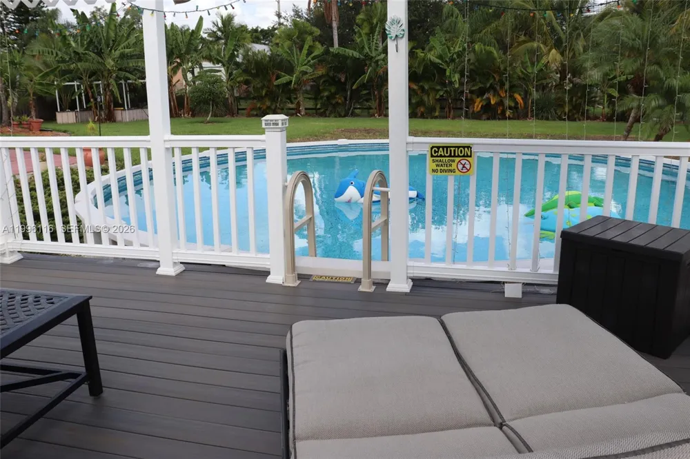 18901 SW 63rd St Southwest Ranches, FL 33332