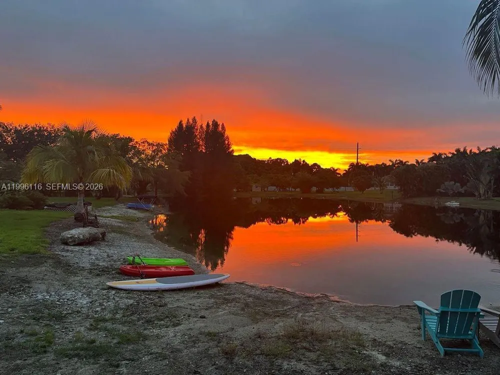 18901 SW 63rd St Southwest Ranches, FL 33332