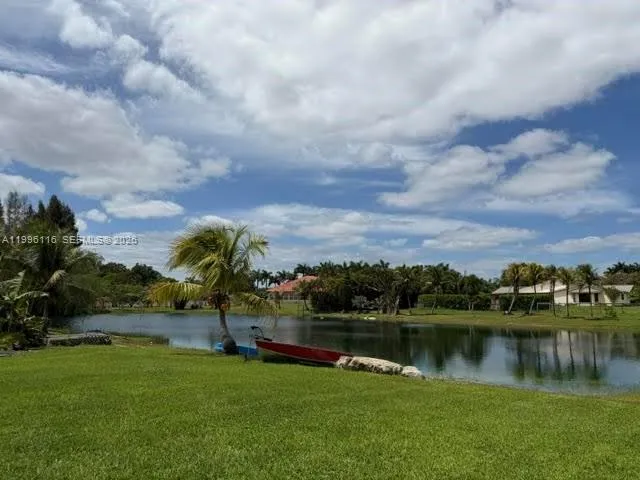18901 SW 63rd St Southwest Ranches, FL 33332