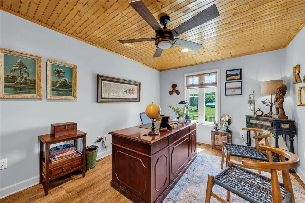 7463 Valley View Highway Whitwell, TN 37397