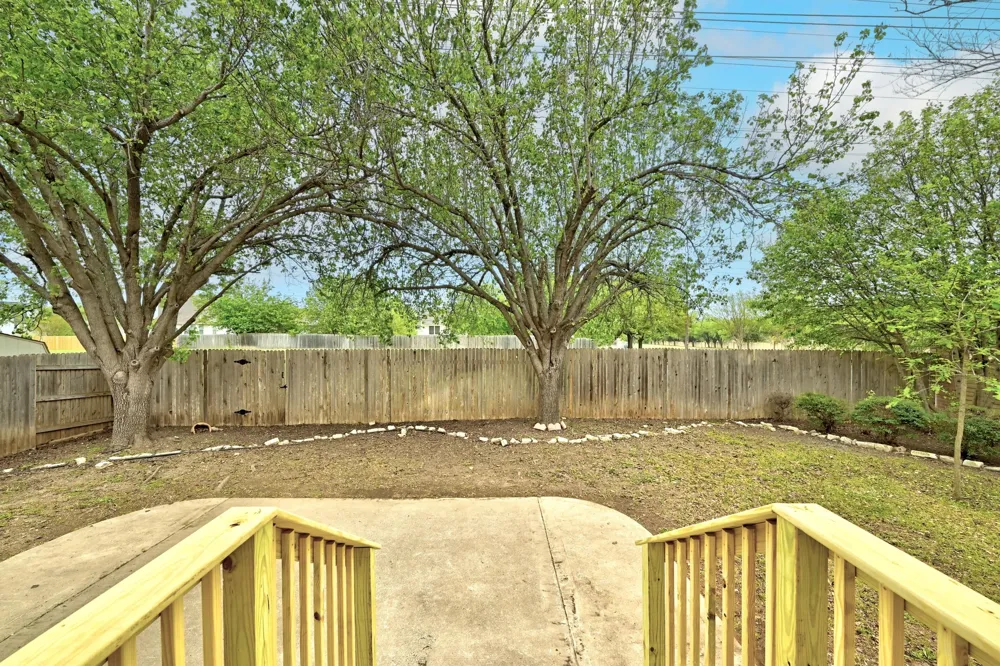 13401 Lamplight Village Avenue Austin, TX 78727