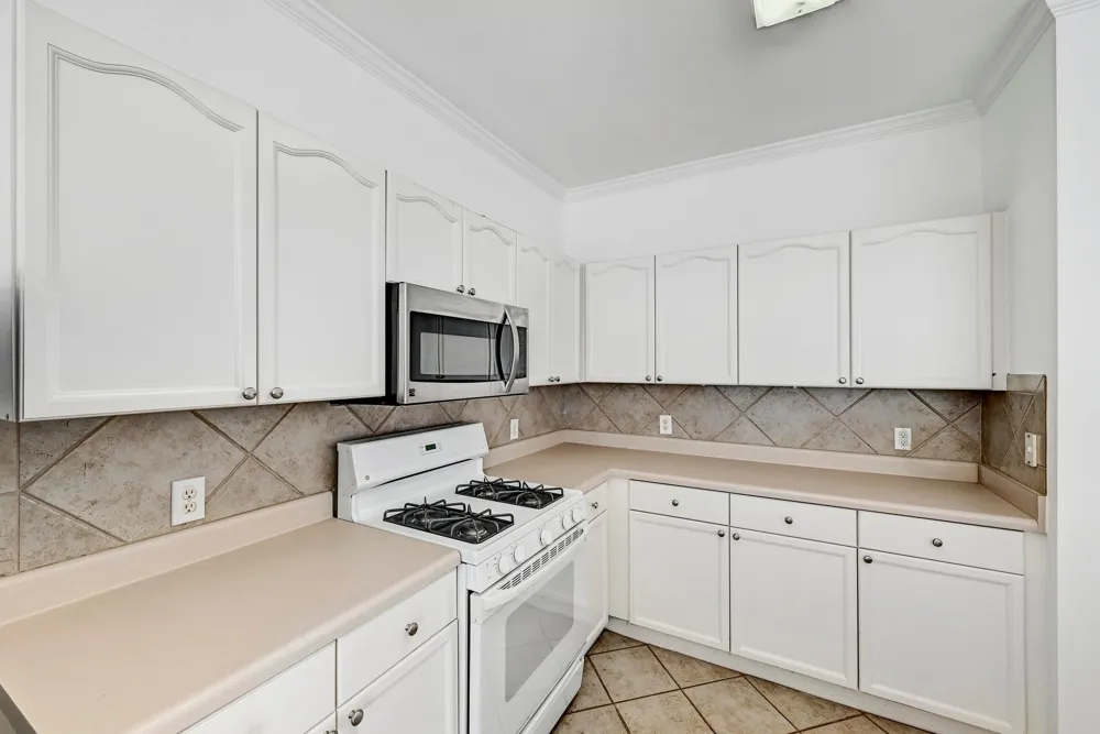 13401 Lamplight Village Avenue Austin, TX 78727
