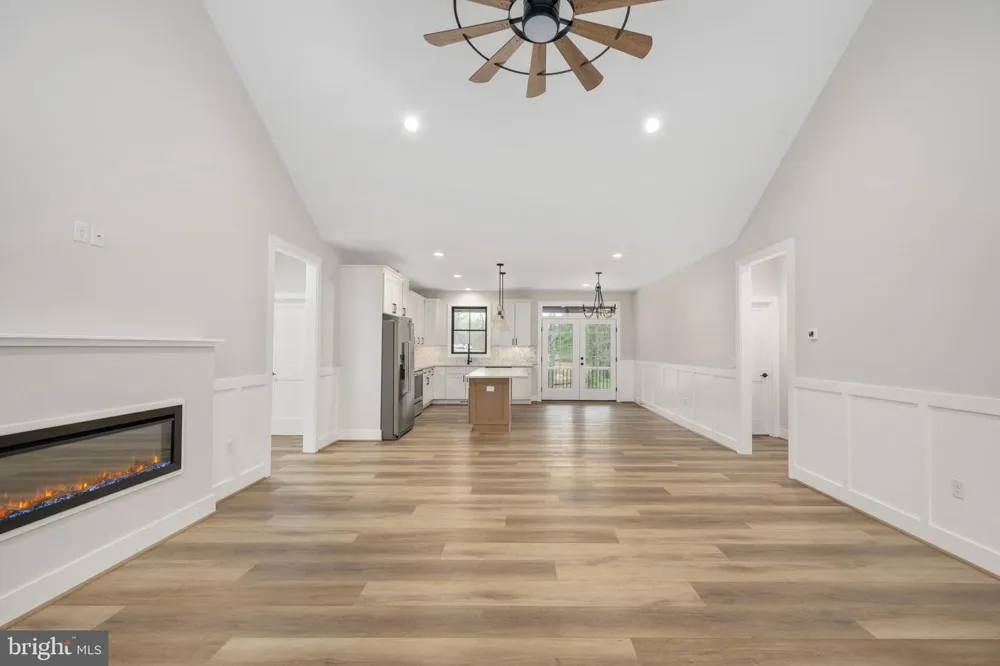 11015 EGGBORNSVILLE Rixeyville, VA 22737