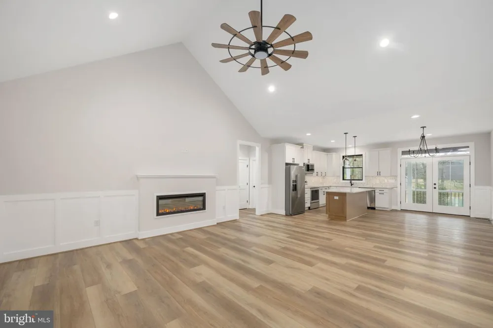 11015 EGGBORNSVILLE Rixeyville, VA 22737