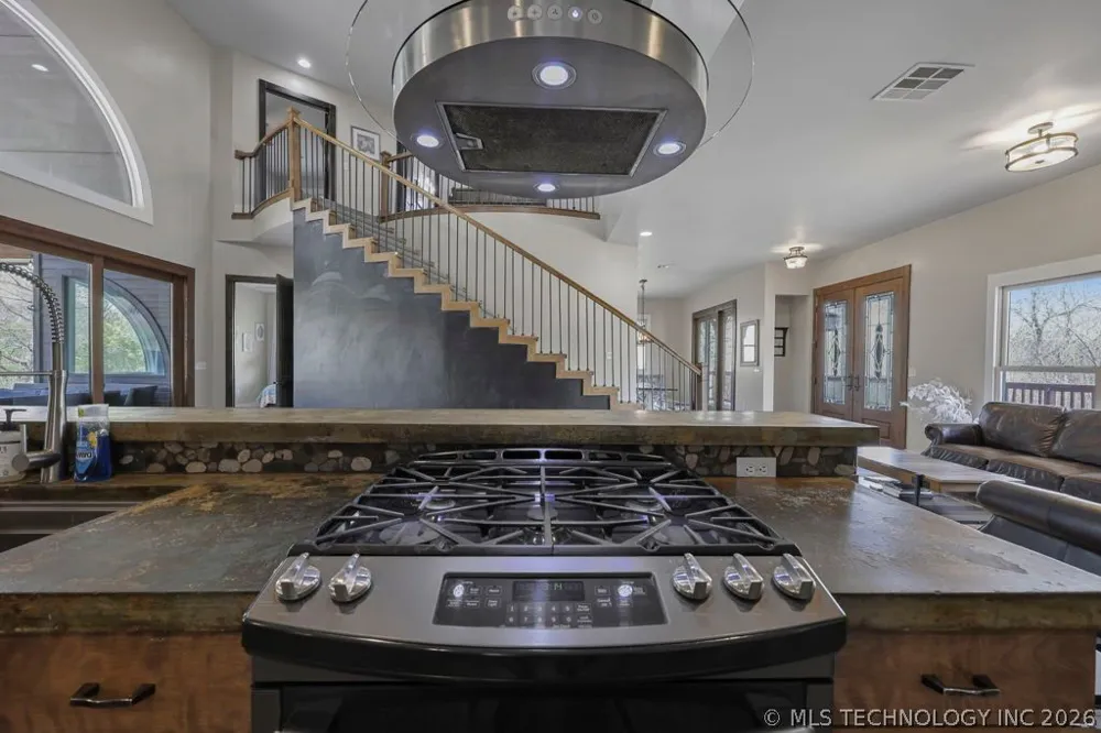 28255 E 6th Place Catoosa, OK 74015