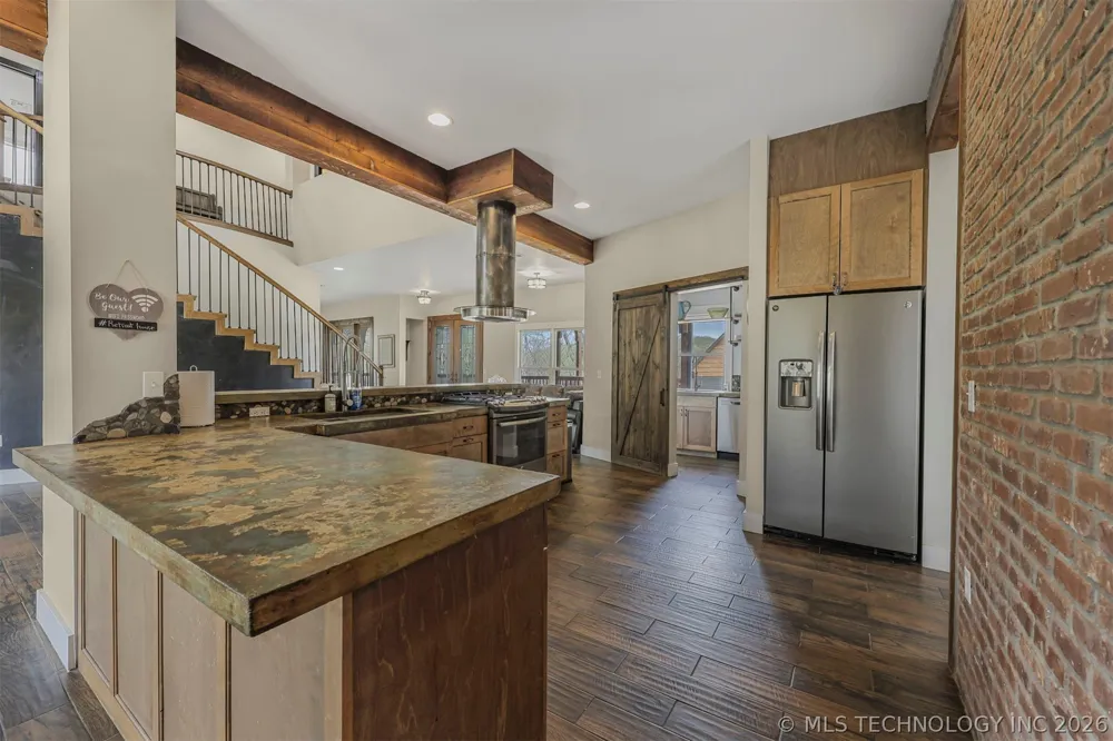28255 E 6th Place Catoosa, OK 74015