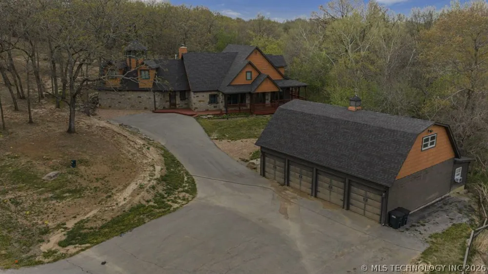 28255 E 6th Place Catoosa, OK 74015