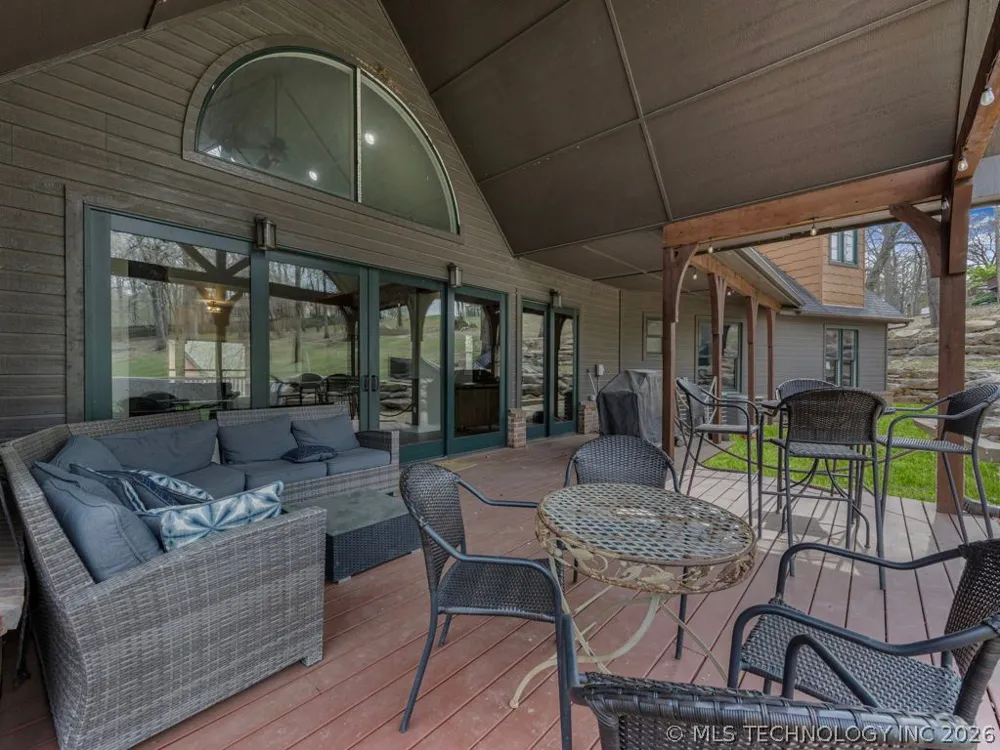 28255 E 6th Place Catoosa, OK 74015