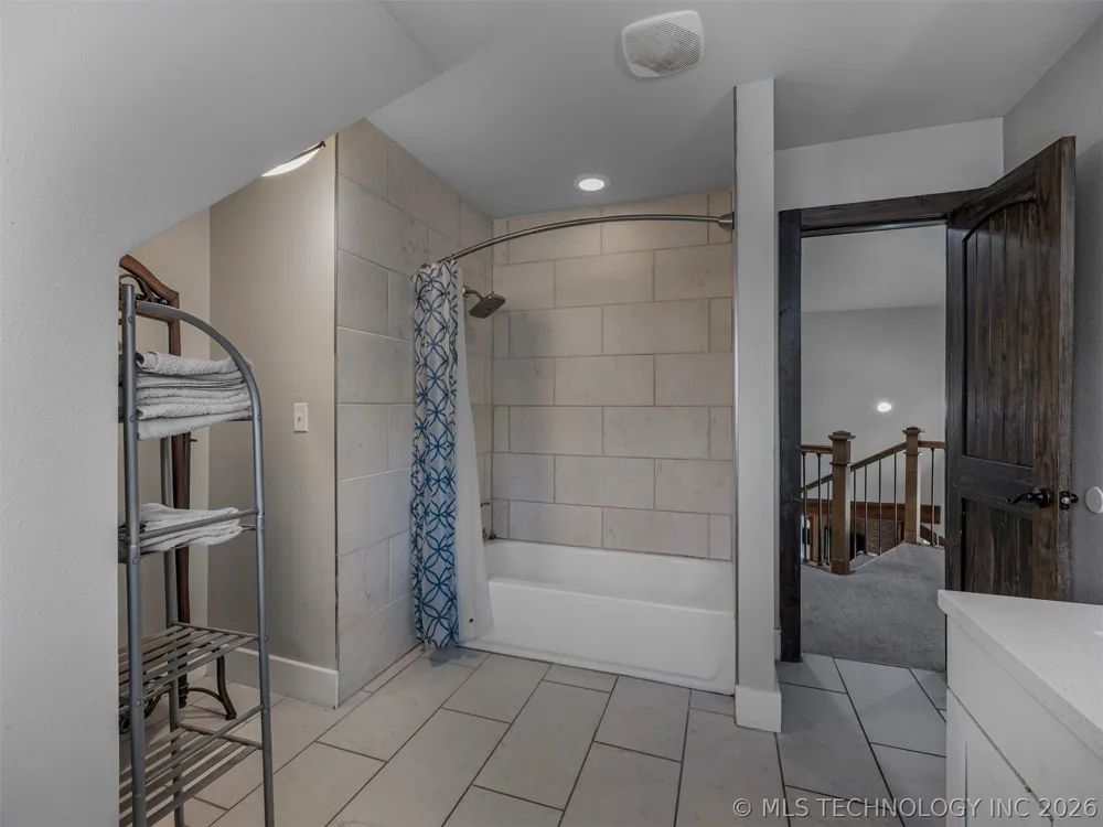 28255 E 6th Place Catoosa, OK 74015