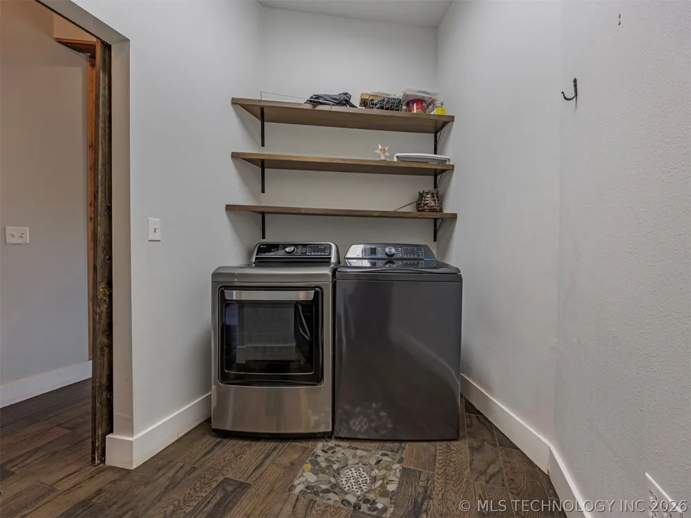 28255 E 6th Place Catoosa, OK 74015