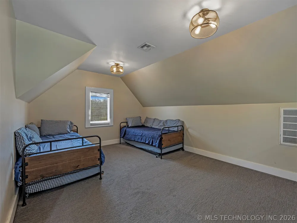 28255 E 6th Place Catoosa, OK 74015