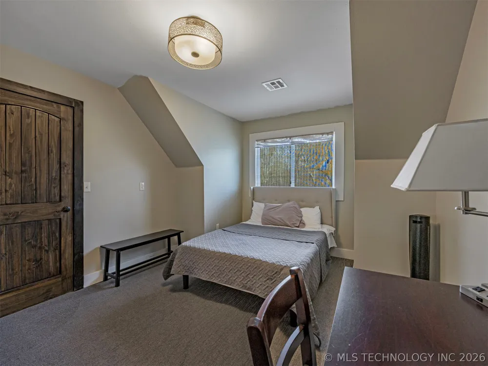 28255 E 6th Place Catoosa, OK 74015