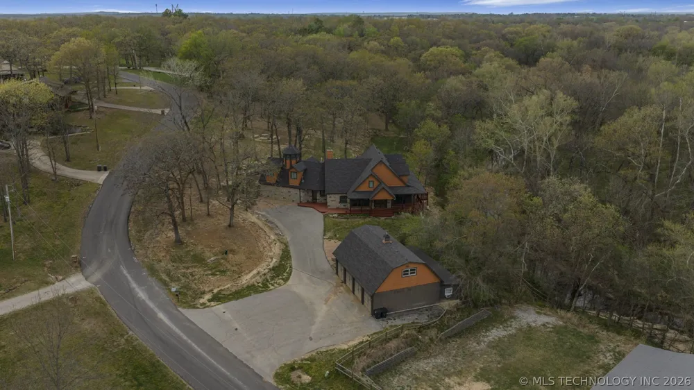 28255 E 6th Place Catoosa, OK 74015