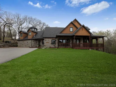 28255 E 6th Place