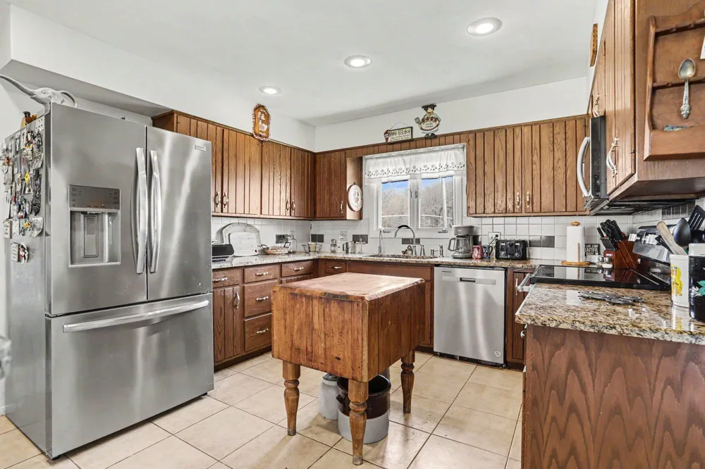 55019 Fisher Lake Road Three Rivers, MI 49093