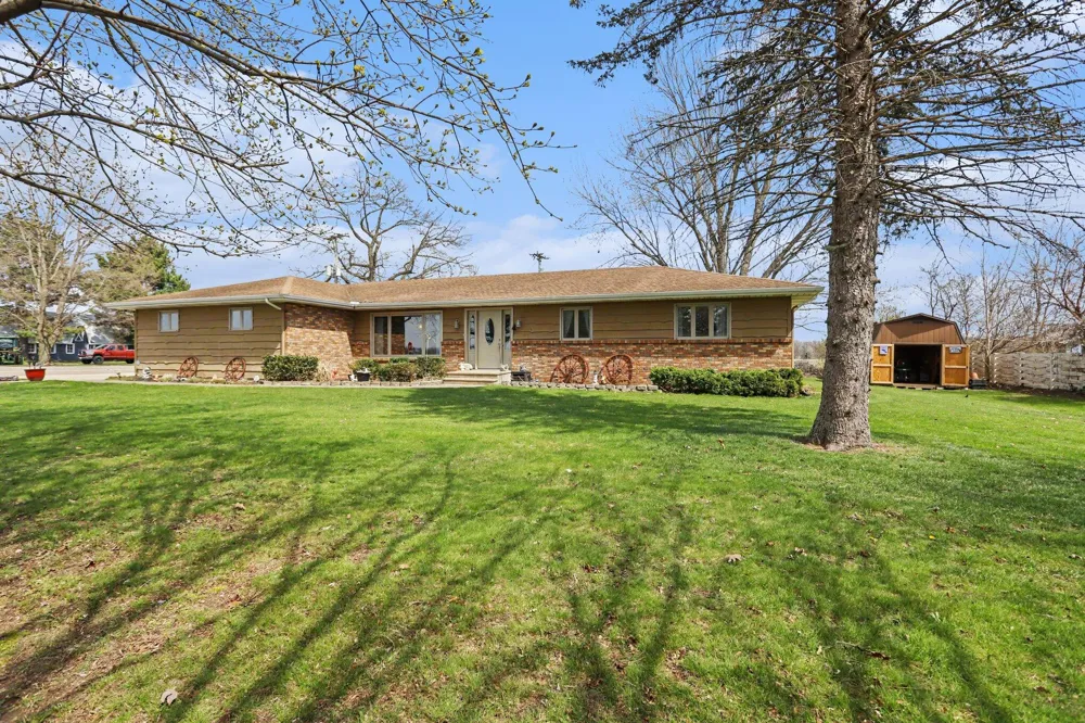 55019 Fisher Lake Road Three Rivers, MI 49093