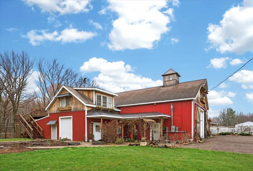 3457 138th Avenue Hamilton, MI 49419