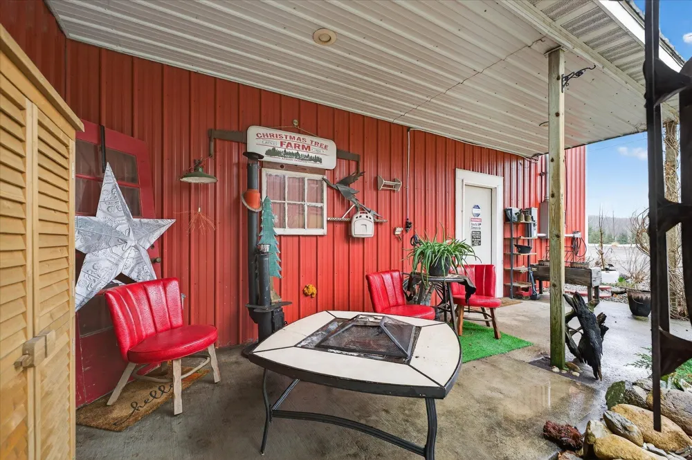 3457 138th Avenue Hamilton, MI 49419