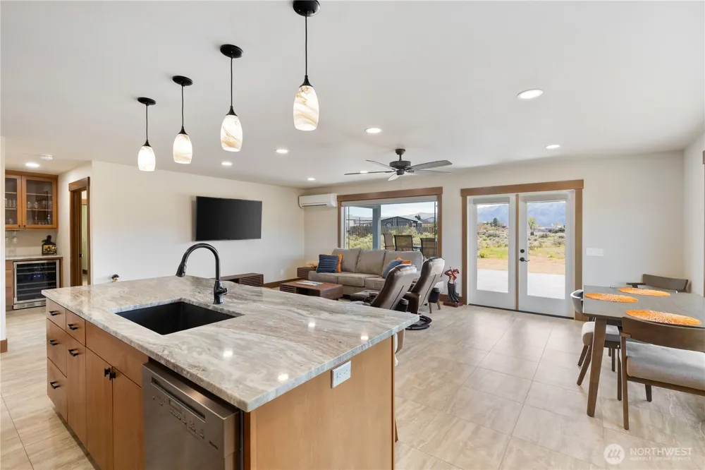 713 SW Sunset Boulevard Mattawa, WA 99349