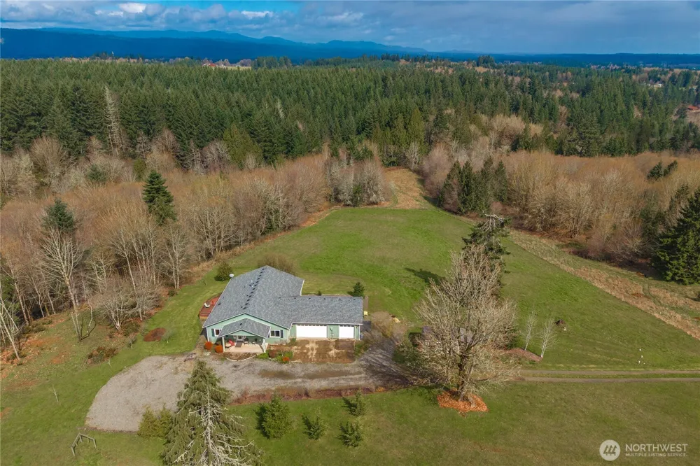 10404 210th Lane SW Rochester, WA 98579
