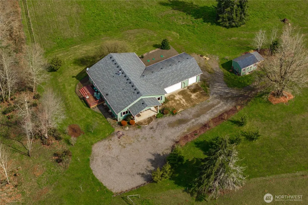10404 210th Lane SW Rochester, WA 98579