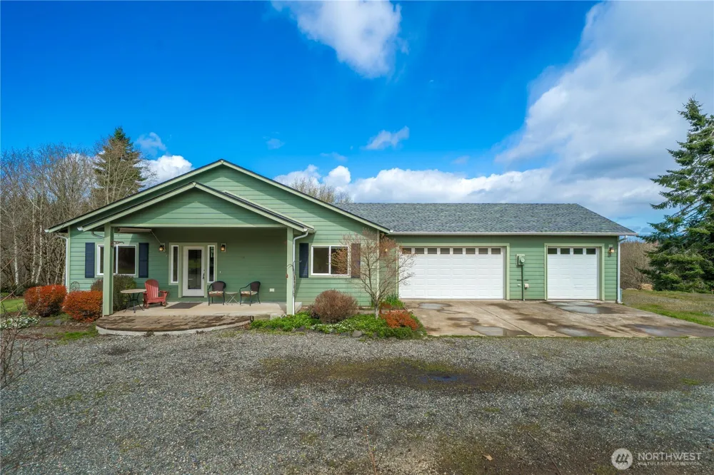 10404 210th Lane SW Rochester, WA 98579