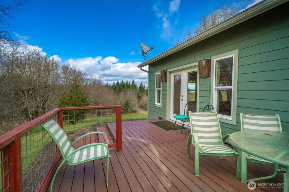 10404 210th Lane SW Rochester, WA 98579