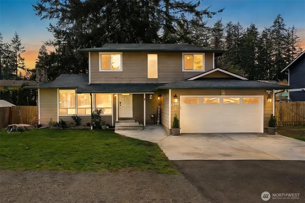 28915 229th Place SE Black Diamond, WA 98010