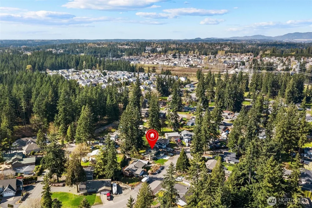 28915 229th Place SE Black Diamond, WA 98010