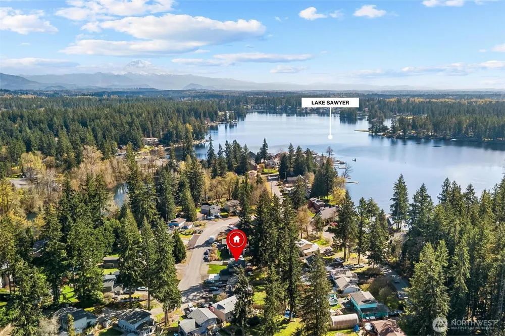 28915 229th Place SE Black Diamond, WA 98010