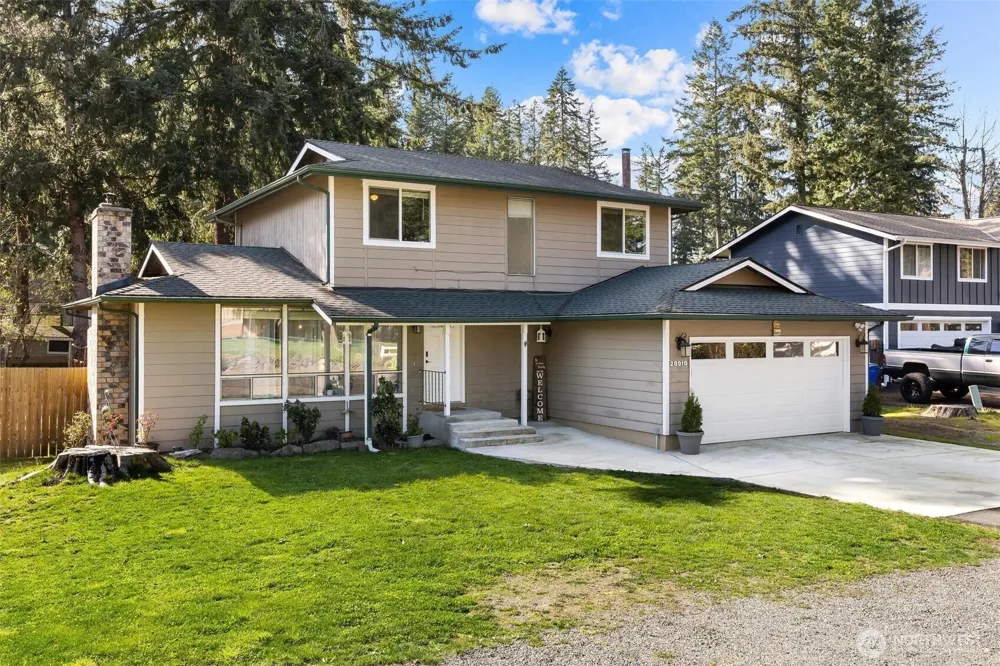 28915 229th Place SE Black Diamond, WA 98010