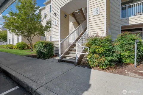 10113 186th Street E #257