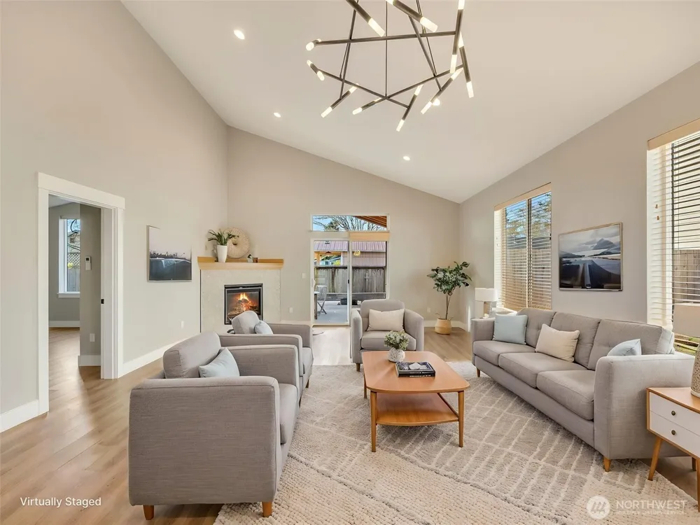 201 24th Street NE Long Beach, WA 98631