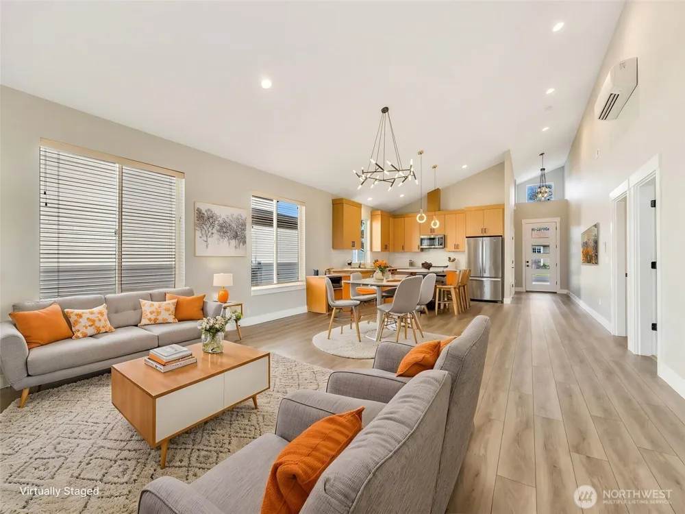 201 24th Street NE Long Beach, WA 98631