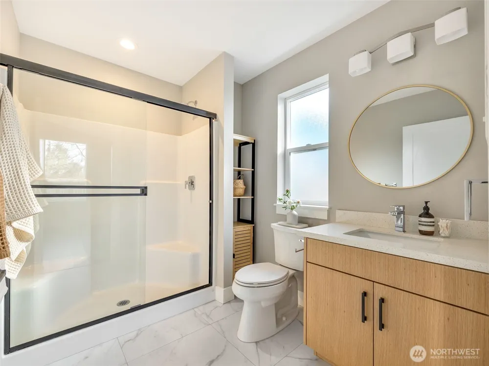 201 24th Street NE Long Beach, WA 98631