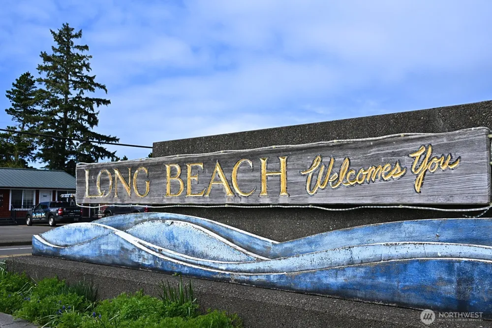 201 24th Street NE Long Beach, WA 98631