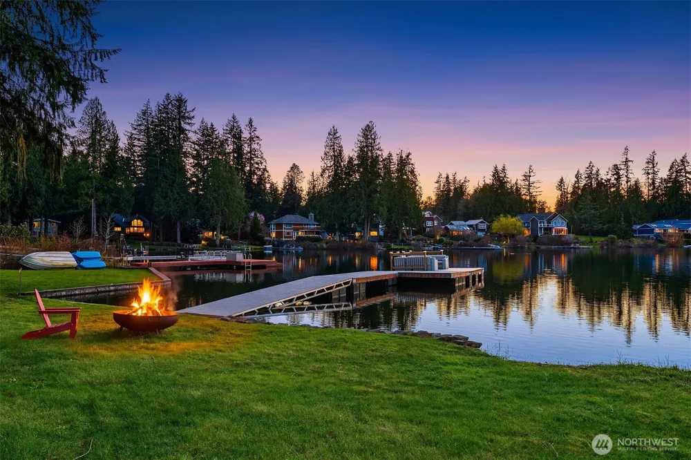 28 xx 226th Avenue SE Sammamish, WA 98075