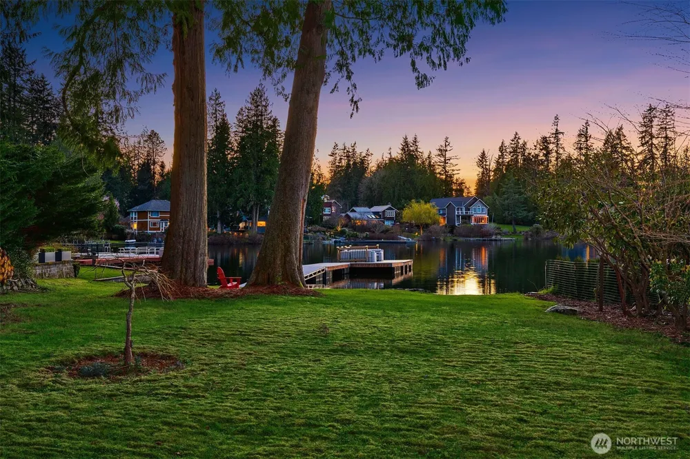 28 xx 226th Avenue SE Sammamish, WA 98075